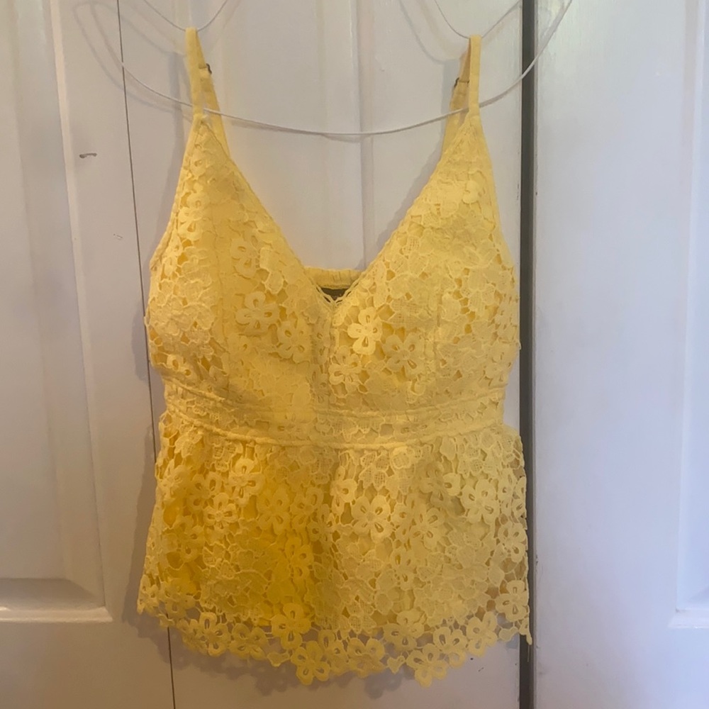abercrombie and fitch yellow tank!!
